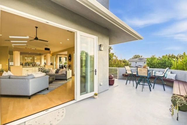 398 Andrew Avenue, Encinitas, CA 92024