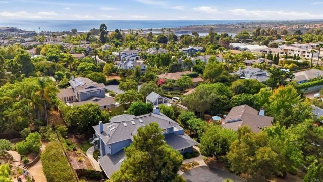 398 Andrew Avenue, Encinitas, CA 92024
