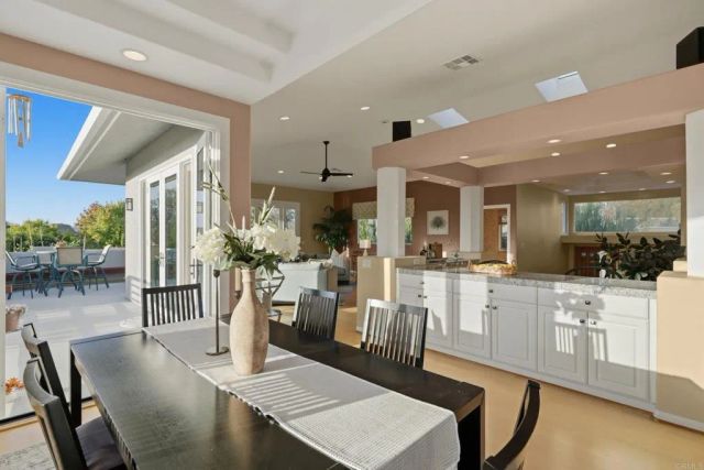 398 Andrew Avenue, Encinitas, CA 92024