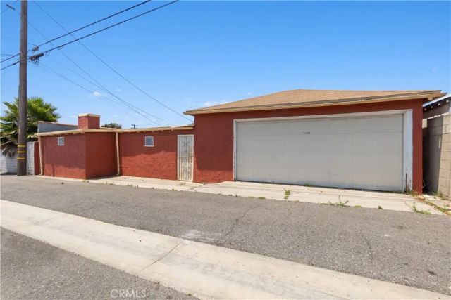 11028 Spinning Avenue, Inglewood, CA 90303