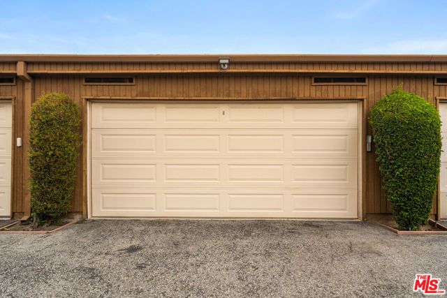 100 Hurlbut Street 12, Pasadena, CA 91105