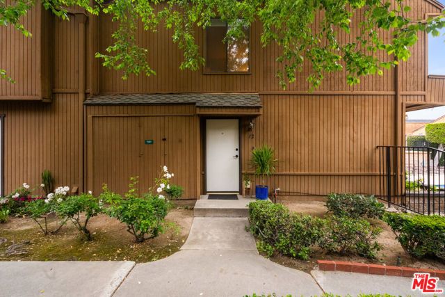 100 Hurlbut Street 12, Pasadena, CA 91105