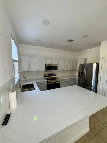 11581 SW 244th St 11581, Homestead, FL 33032