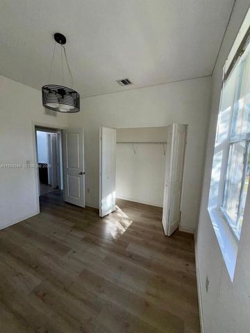 11581 SW 244th St 11581, Homestead, FL 33032