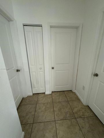 11581 SW 244th St 11581, Homestead, FL 33032