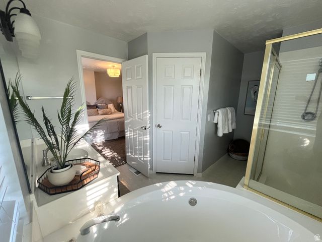 1317 E KNOLLWOOD DR, Sandy, UT 84092