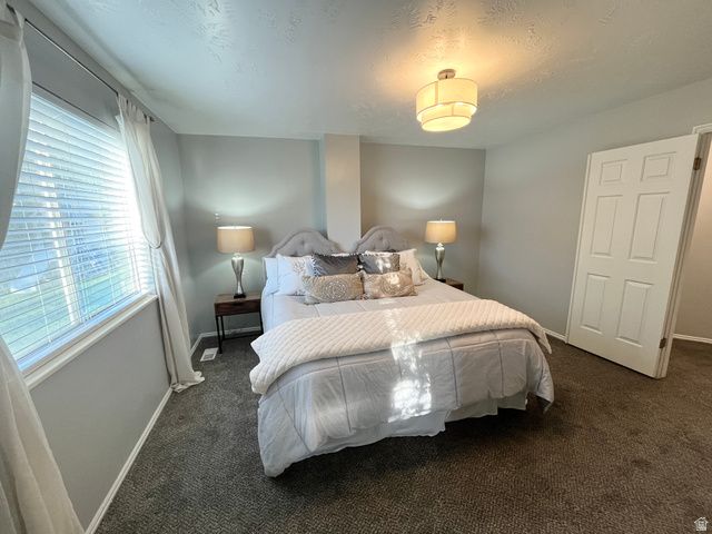 1317 E KNOLLWOOD DR, Sandy, UT 84092