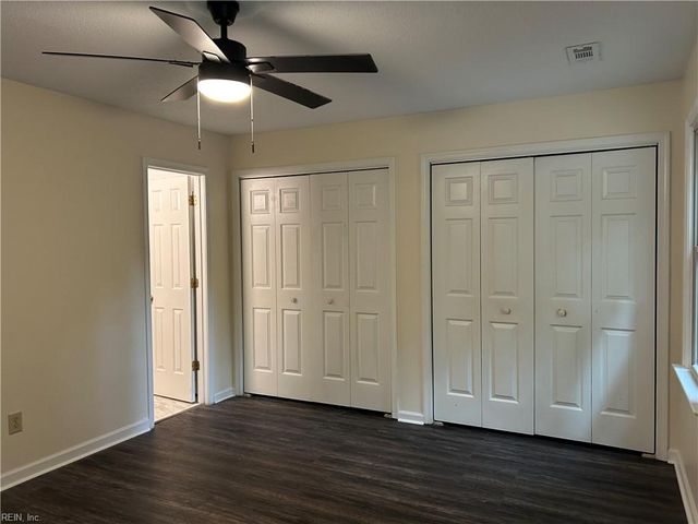 105 Knoll CRST, Yorktown, VA 23692