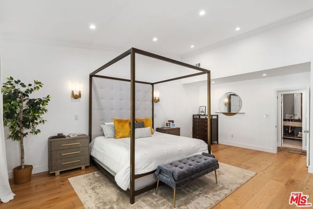 2120 San Ysidro Drive, Beverly Hills, CA 90210