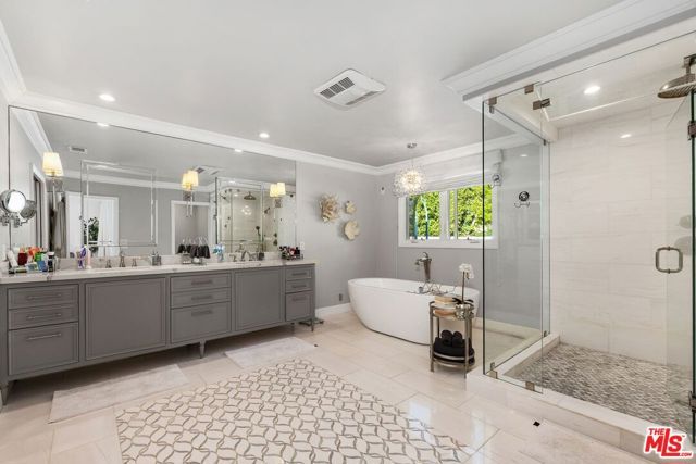 2120 San Ysidro Drive, Beverly Hills, CA 90210