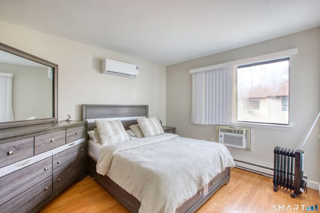 60 Lawn Avenue APT 20, Stamford, CT 06902