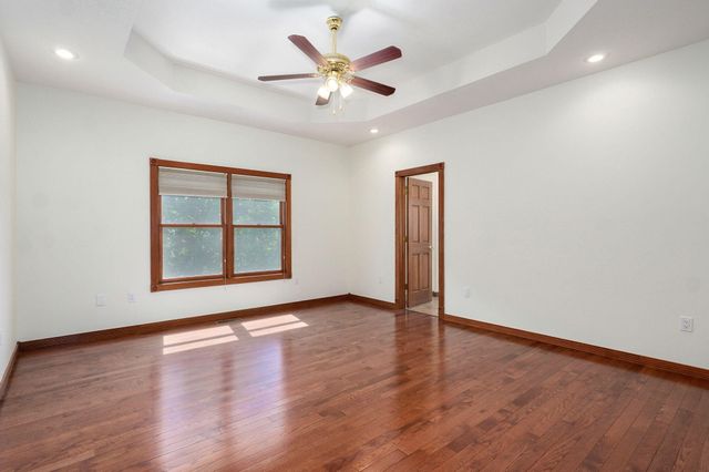 4520 English Ivy Avenue, Springfield, MO 65804