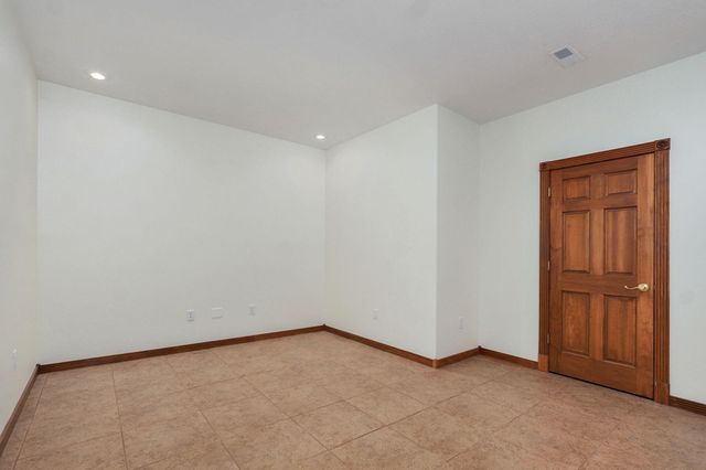 4520 English Ivy Avenue, Springfield, MO 65804