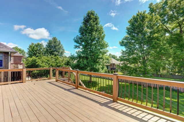 4520 English Ivy Avenue, Springfield, MO 65804