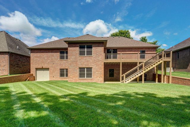 4520 English Ivy Avenue, Springfield, MO 65804