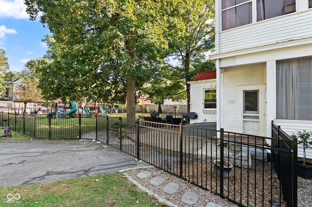 524 N Capitol Avenue, Corydon, IN 47112