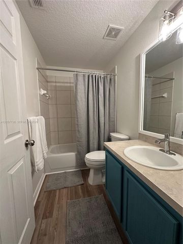 307 Fox Loop, Davenport, FL 33837