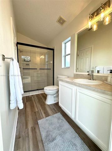 307 Fox Loop, Davenport, FL 33837