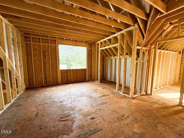 3422 Redbud Lane, Raleigh, NC 27607