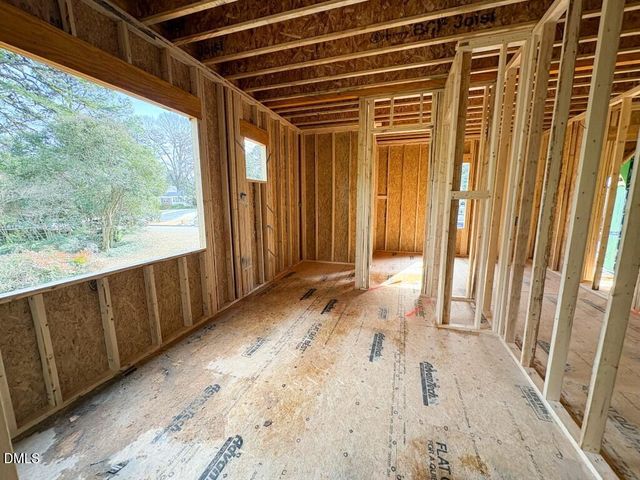 3422 Redbud Lane, Raleigh, NC 27607