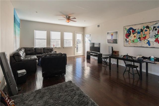 2708 San Pedro ST 302, Austin, TX 78705