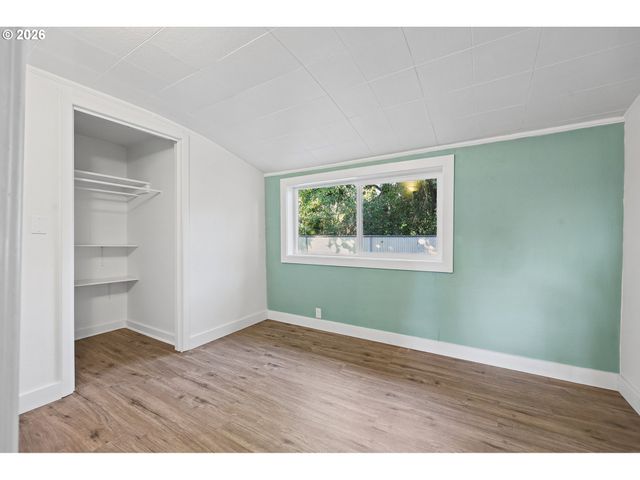 2620 G St 2, Springfield, OR 97477