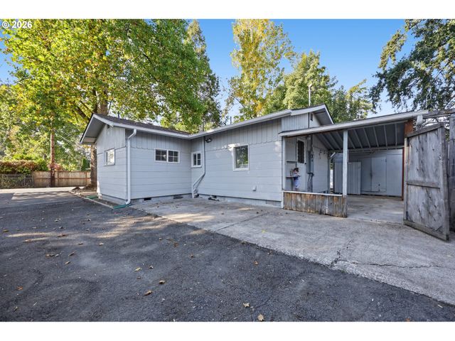 2620 G St 2, Springfield, OR 97477
