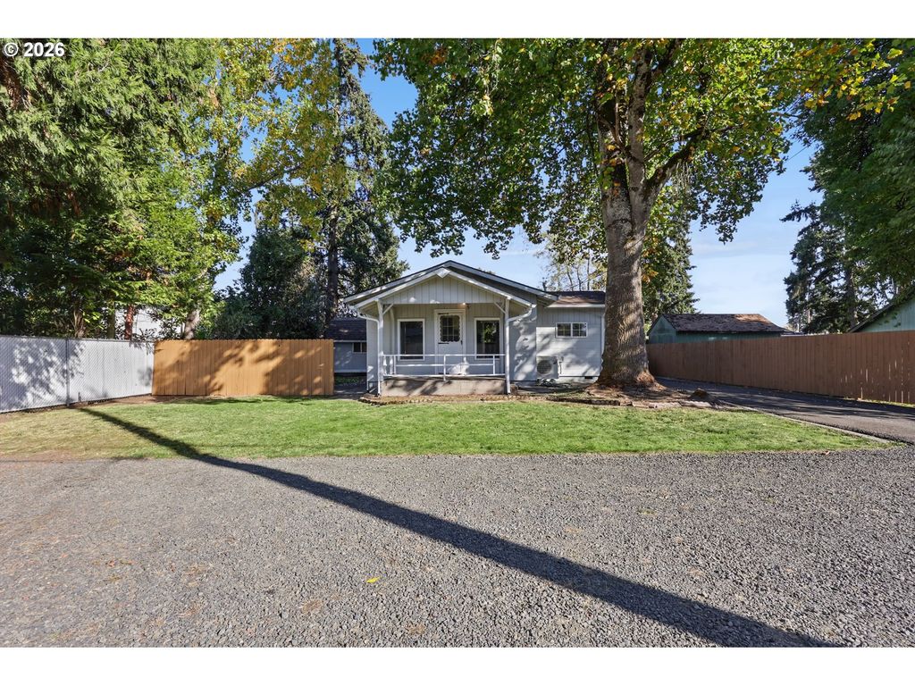 2620 G St 2, Springfield, OR 97477
