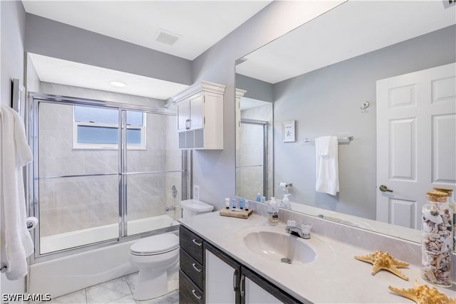 718 95th AVE N, Naples, FL 34108