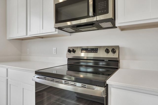 7006 Windham Way, Ladson, SC 29456