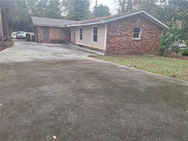 1052 Hightower Road, Macon, GA 31206