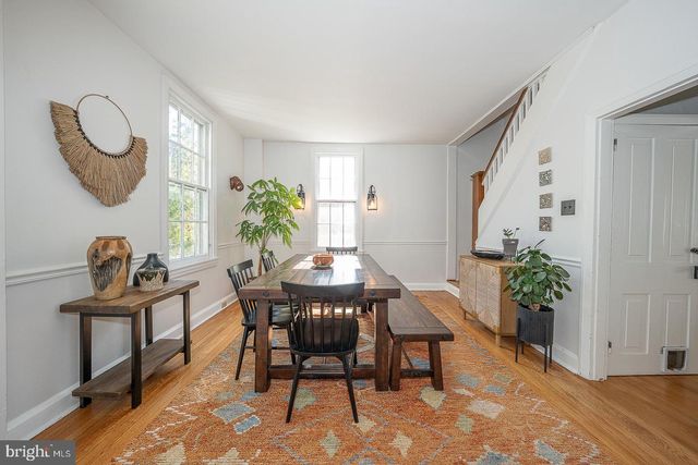 1426 W STRASBURG RD, West Chester, PA 19382