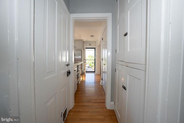 1426 W STRASBURG RD, West Chester, PA 19382
