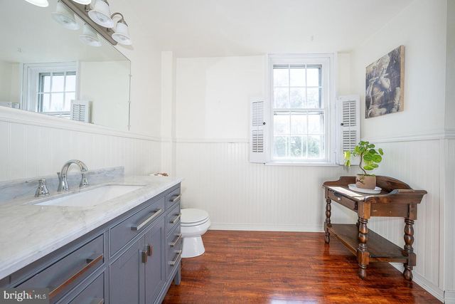 1426 W STRASBURG RD, West Chester, PA 19382