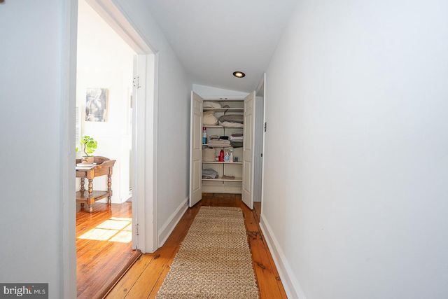 1426 W STRASBURG RD, West Chester, PA 19382