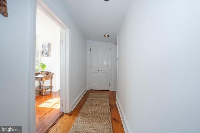 1426 W STRASBURG RD, West Chester, PA 19382