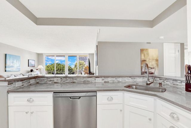 630 Ocean Drive 407, Juno Beach, FL 33408