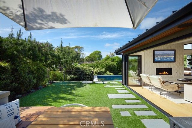 333 Milford Drive, Corona Del Mar (newport Beach), CA 92625