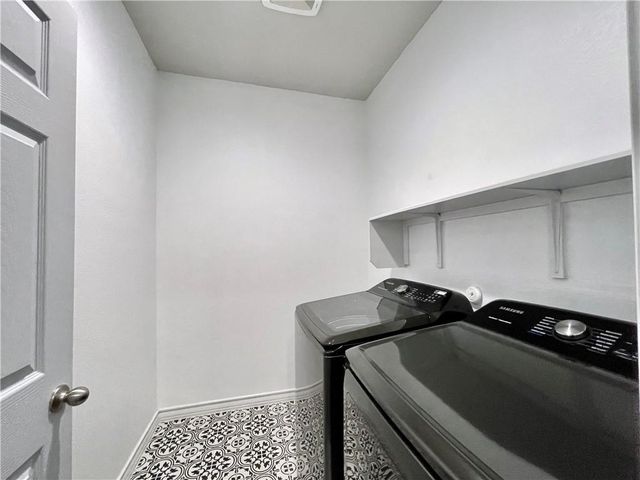 11812 Offaly DR, Austin, TX 78754