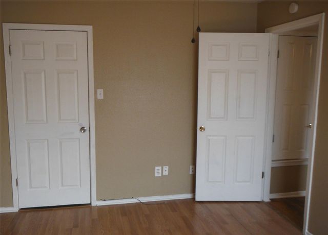 5648 Pinon Vista DR, Austin, TX 78724