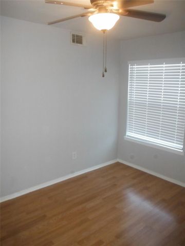 5648 Pinon Vista DR, Austin, TX 78724