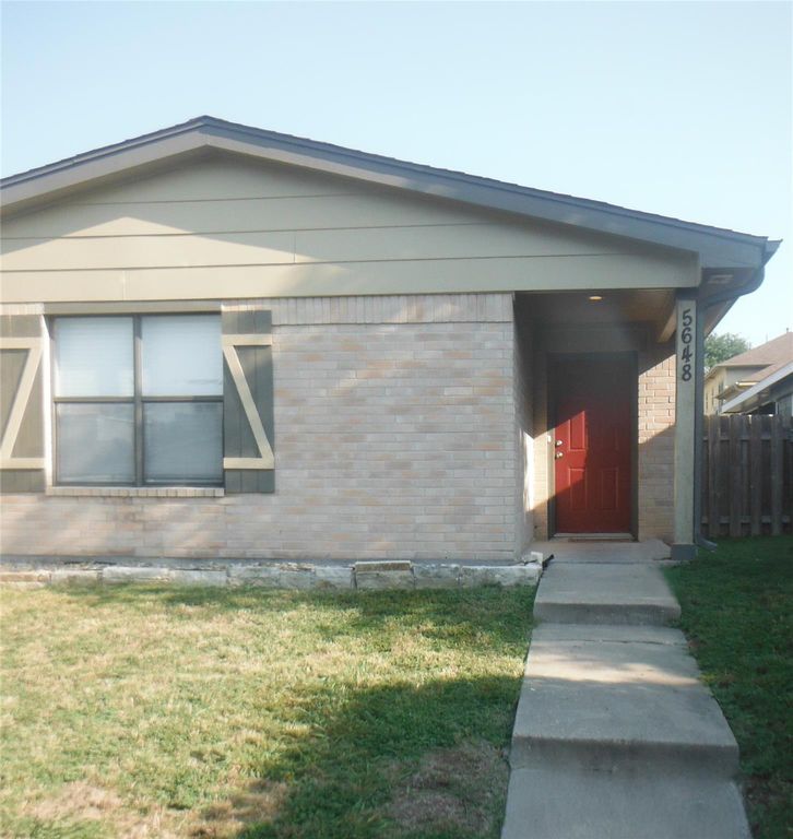 5648 Pinon Vista DR, Austin, TX 78724