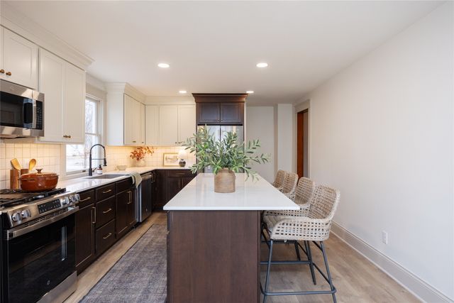 1236 43rd Street, Des Moines, IA 50311