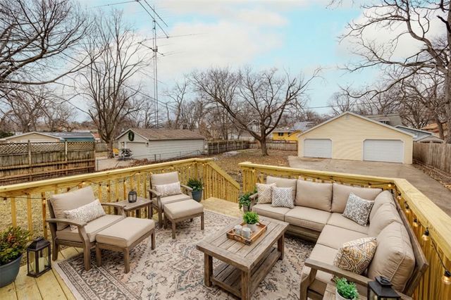 1236 43rd Street, Des Moines, IA 50311