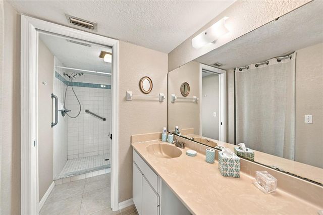 449 ROYAL POINCIANA 311, Punta Gorda, FL 33955