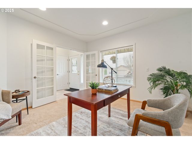 2360 DALE Ave, Eugene, OR 97408