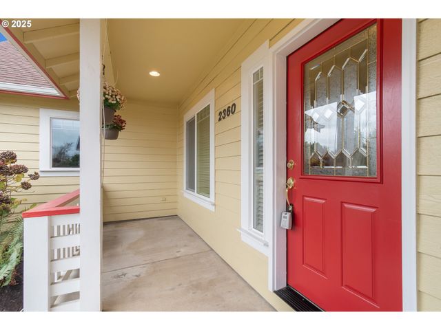 2360 DALE Ave, Eugene, OR 97408