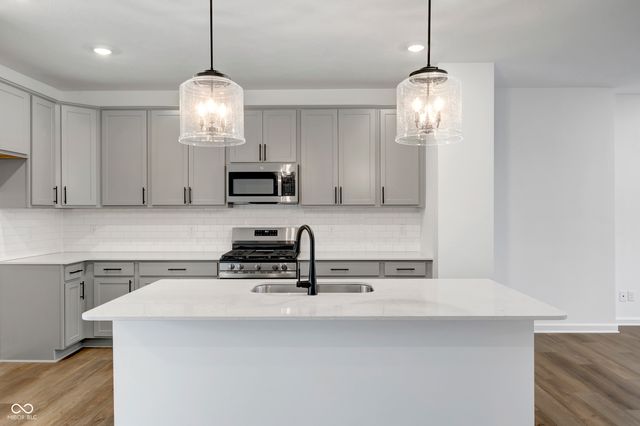 4486 Yellowwood Avenue, Brownsburg, IN 46112