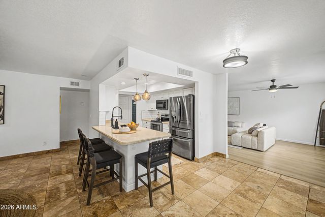 5432 W Dahlia Drive, Glendale, AZ 85304