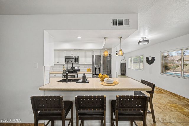 5432 W Dahlia Drive, Glendale, AZ 85304